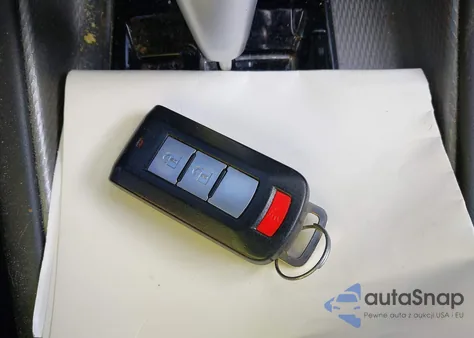 2020 Mitsubishi Outlander Sport 2.0 Se z USA, uszkodzony, nr VIN JA4AP4AU2LU011890